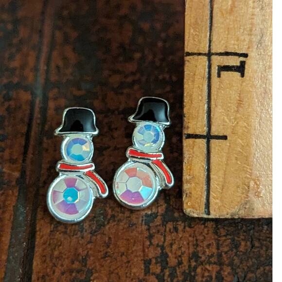 Snowman Christmas Earrings -Metal Studs - Picture 5 of 5